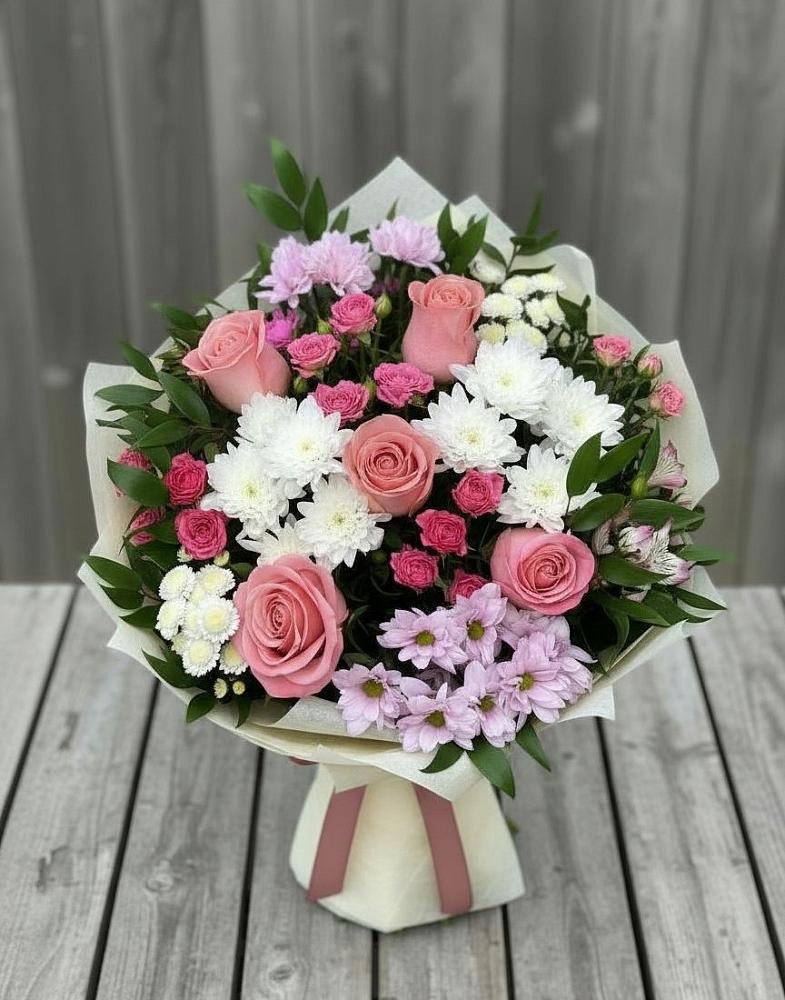 Букет цветов из: Альстромерии, Гвоздики, Розы и Хризантемы в Шагонаре