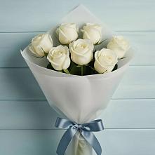 Букет 7 Белых роз Эдлесс Лав в Шагонаре