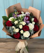 Букет цветов из:  Розы и Альстромерии в Шагонаре