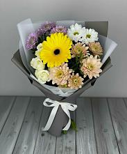 Букет цветов из:  Розы, Герберы и Хризантемы в Шагонаре