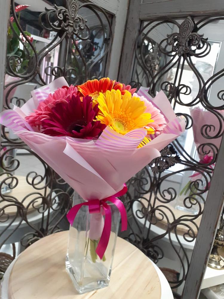 Букет цветов из: Герберы в Шагонаре