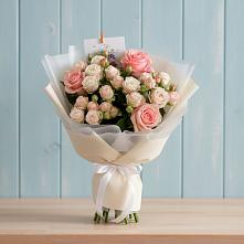 Букет цветов из:  Розы #REPLACE_PRED# Шагонаре