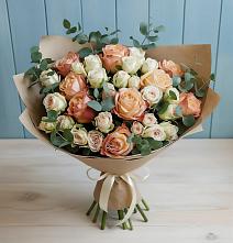 Букет цветов из:  Альстромерии и Розы в Шагонаре