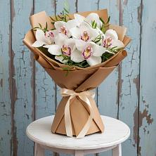 Букет цветов из:  Орхидеи и Розы в Шагонаре